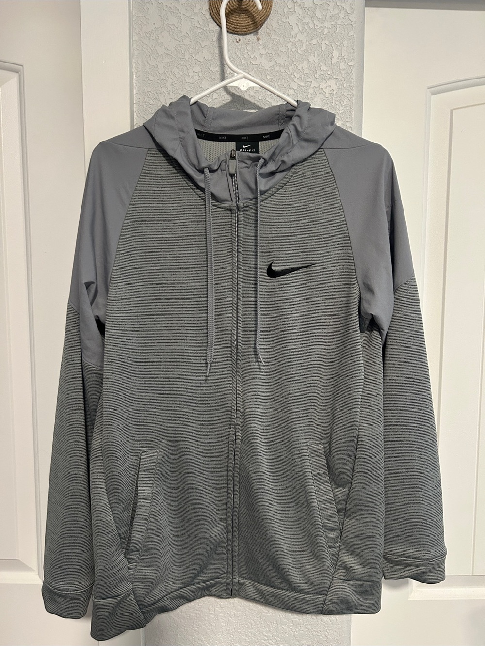 Nike Gray Full-Zip Training Hoodie S